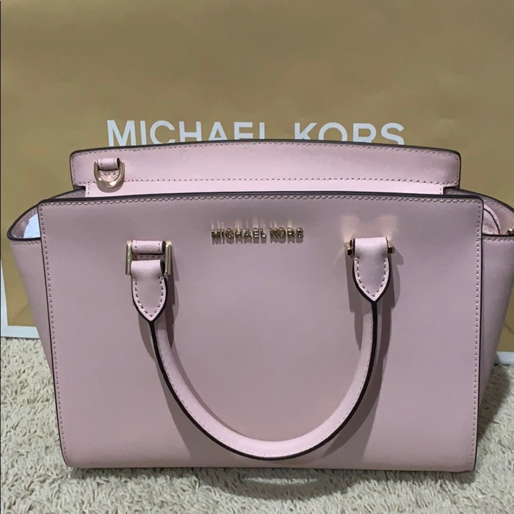 Michael Kors pink purse